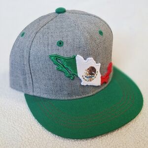 Mexixo Grey and Green Snapback Baseball Cap with Mexico Patch